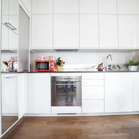 Beautiful And Design Apt In Opera Διαμέρισμα